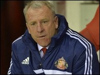 ����� ����